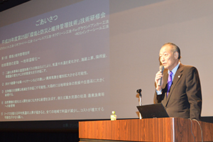 講演の様子　日本建設技術㈱　原社長