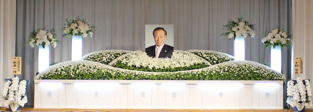 お別れの会 祭壇